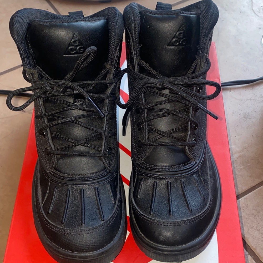 Nike Kids Black ACG Outdoor Boots